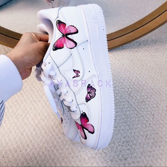 Air force 1 Custom pink butterflies - Picture 8 of 11